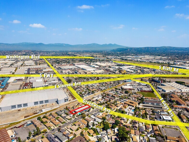 More Photos Of 5913 Greenwood Ave, Commerce Apartments For Sale