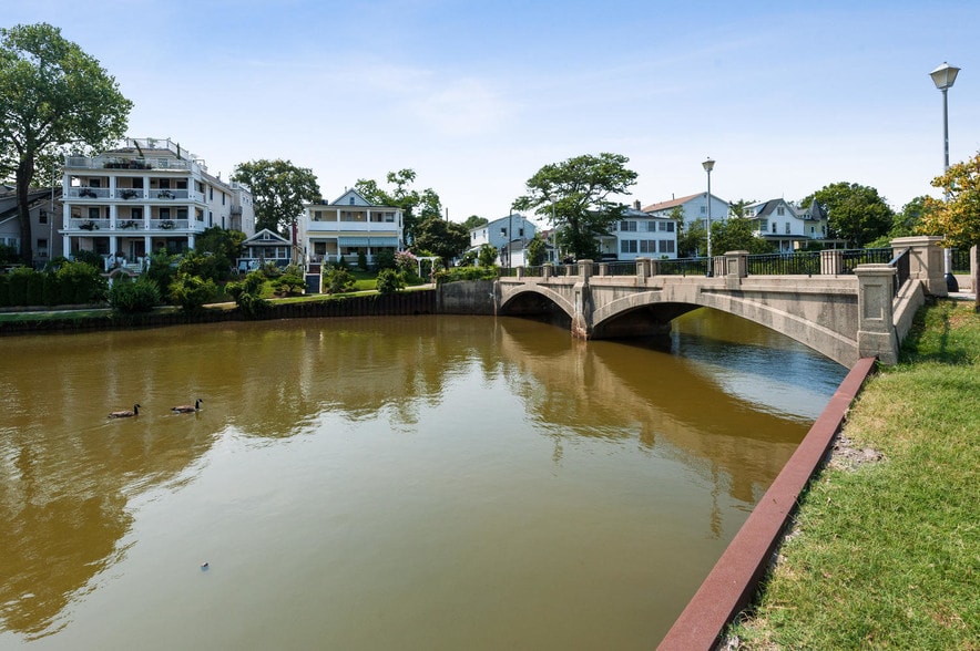 More Photos Of 601 Lake Ave, Asbury Park Office Residential For Lease