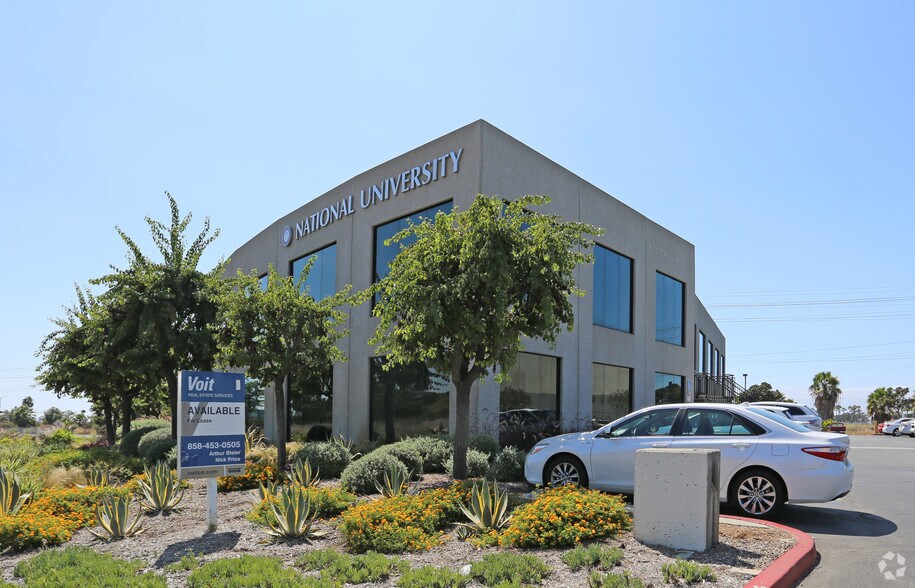 More Photos Of 660 Bay Blvd, Chula Vista Office For Lease