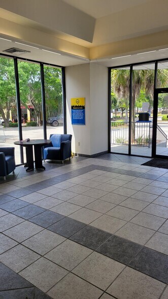 More Photos Of 3963 W Tennessee St, Tallahassee Auto Dealership For Lease
