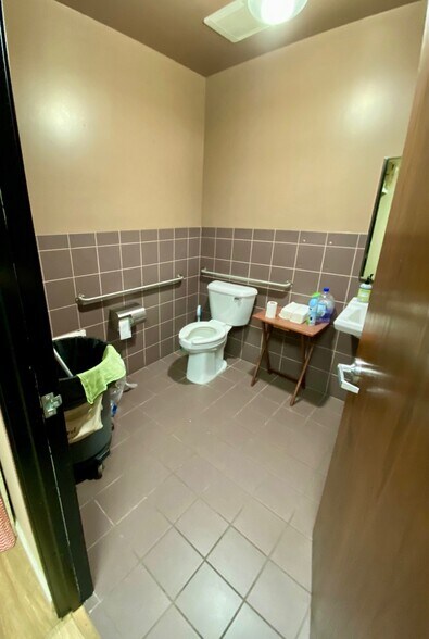 More Photos Of 3133 W March Ln, Stockton Medical For Sale