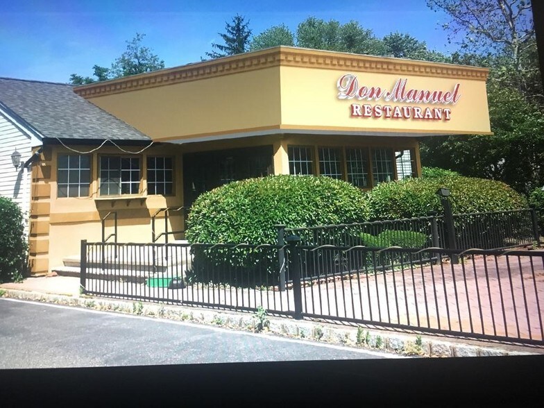 More Photos Of 3115 State Route 35, Hazlet Restaurant For Sale