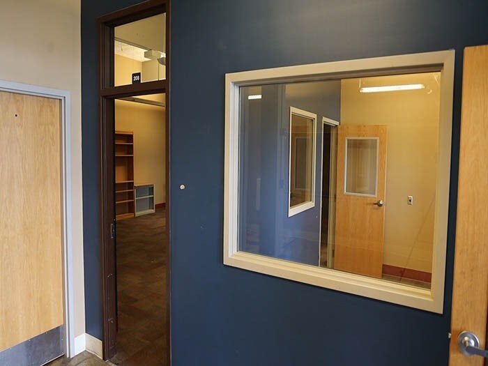 More Photos Of 1145 E 22nd St, Indianapolis Light Distribution For Sale