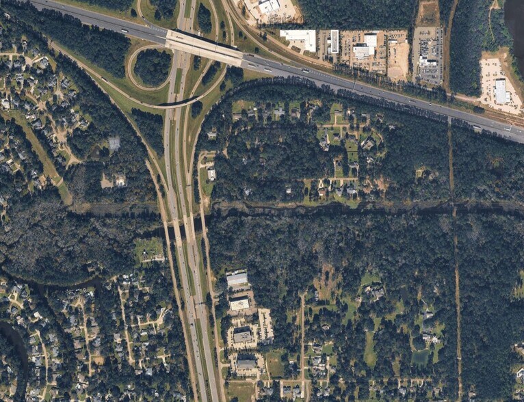 More Photos Of 1155 Highway 190 East Service Rd, Covington Office For Lease