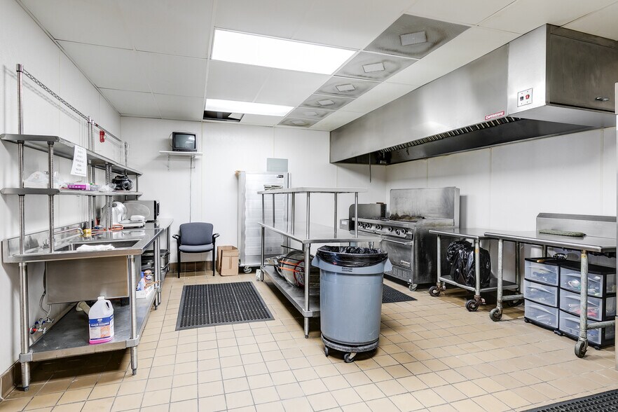 More Photos Of 2101 Venable St, Richmond Religious Facility For Sale