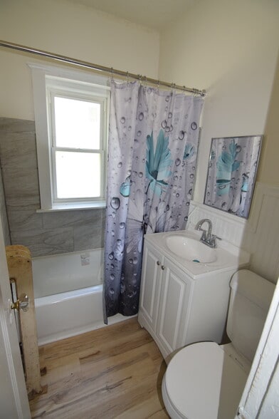 More Photos Of 1933 Lee Rd, Cleveland Apartments For Sale