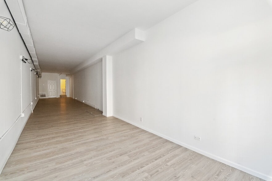 More Photos Of 773 Washington Blvd, Baltimore Storefront Retail Residential For Lease