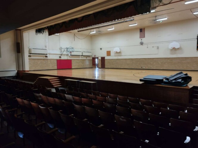 More Photos Of 300 3rd Ave SE, Fairfax Schools For Sale