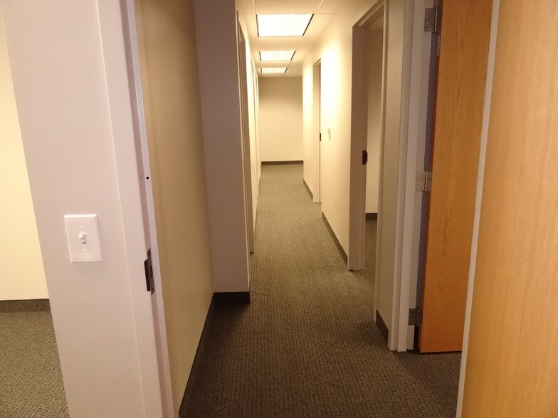 More Photos Of 4516 S 700 E, Salt Lake City Office For Lease