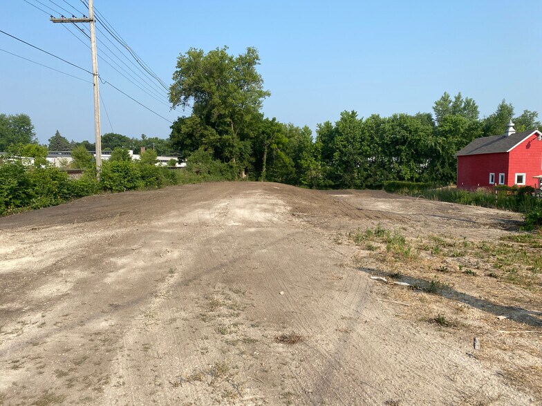 More Photos Of 336 N Spring St, Columbus Light Manufacturing For Sale