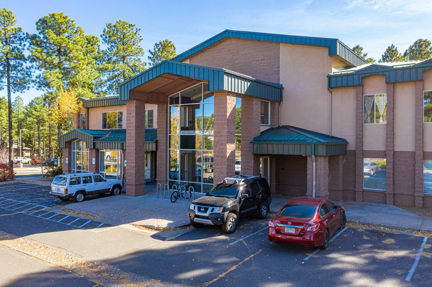 Primary Photo Of 1301 W University Ave, Flagstaff Medical For Sale