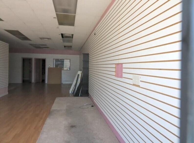 More Photos Of 927 Highland Ave, National City Freestanding For Sale