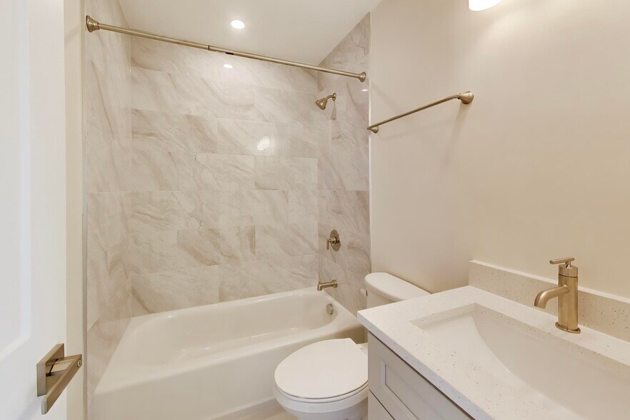 More Photos Of 8314-8324 W Grand Ave, River Grove Apartments For Sale