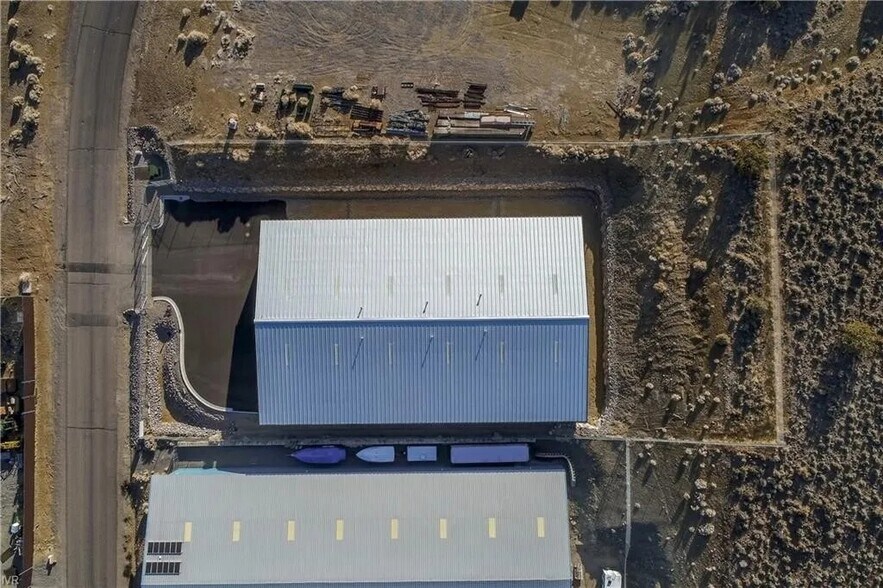 More Photos Of 60 Cygnet Dr, Mound House Industrial For Lease