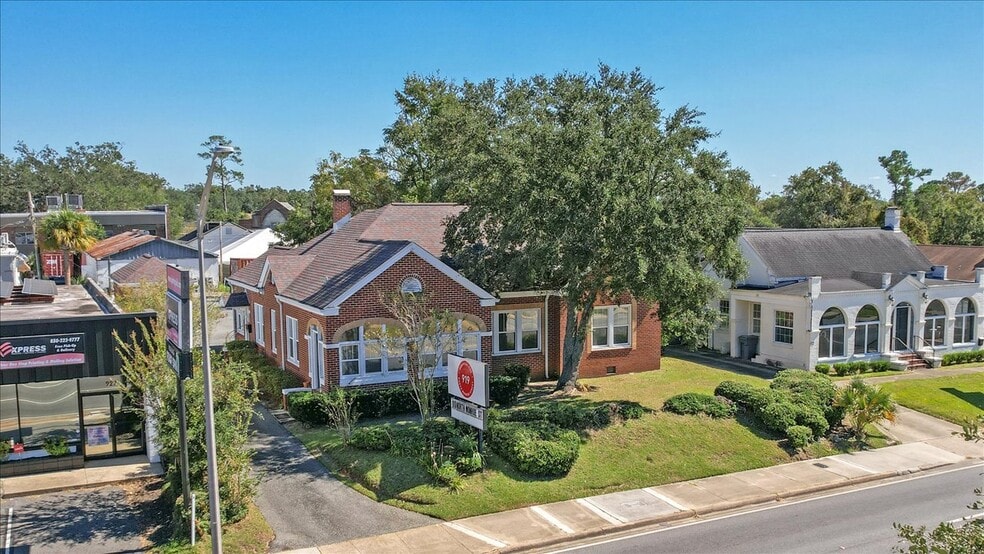 More Photos Of 919 N Monroe St, Tallahassee Freestanding For Lease