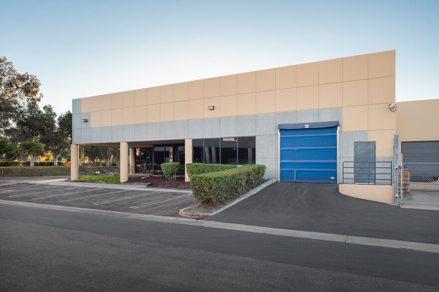 More Photos Of 2630 Business Park Dr, Vista Manufacturing For Sale