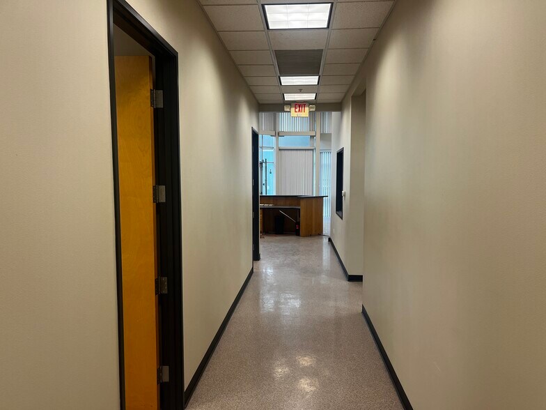 More Photos Of 7490 Commercial Way, Henderson Warehouse For Sale