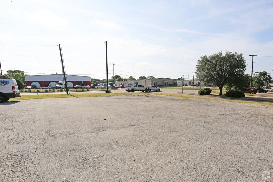 Primary Photo Of 237 S Belt Line Rd, Irving Land For Lease