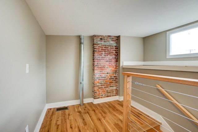 More Photos Of 1555-1563 N 4th St, Columbus Apartments For Sale