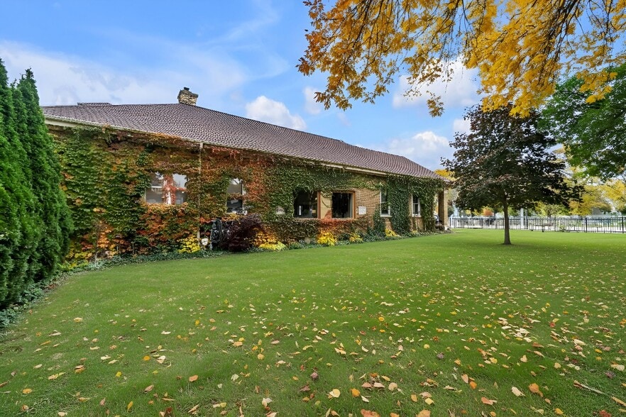 More Photos Of 407 N Hawley Rd, Milwaukee Lodge Meeting Hall For Sale