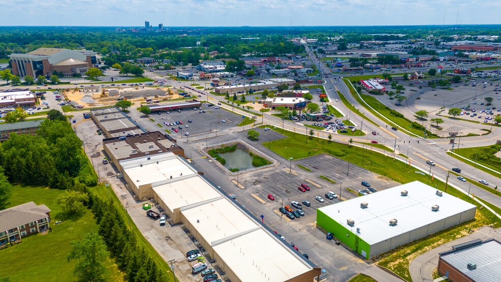 More Photos Of 4504-4734 Parnell Ave, Fort Wayne Unknown For Lease