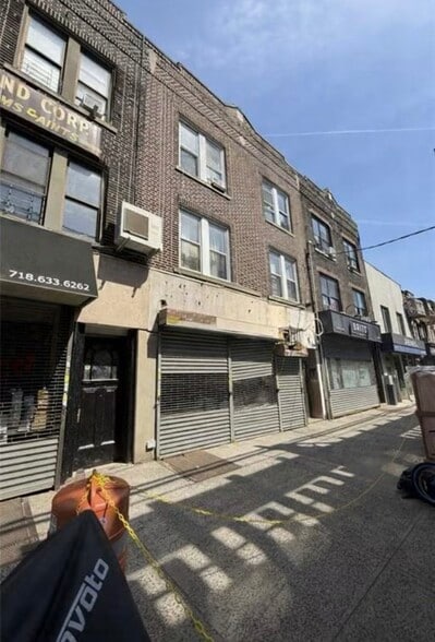 More Photos Of 4709 New Utrecht Ave, Brooklyn Storefront Retail Residential For Sale