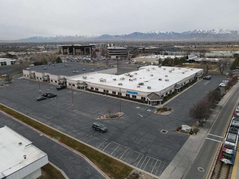 More Photos Of 1825 W Research Way, Salt Lake City Warehouse For Lease