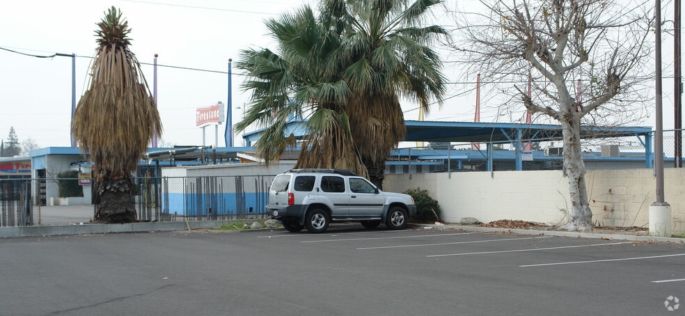 More Photos Of 276 E Highland Ave, San Bernardino Specialty For Sale