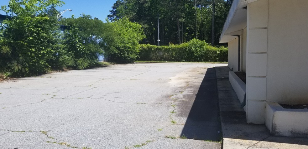 More Photos Of 3076 Campbellton Rd SW, Atlanta Medical For Lease