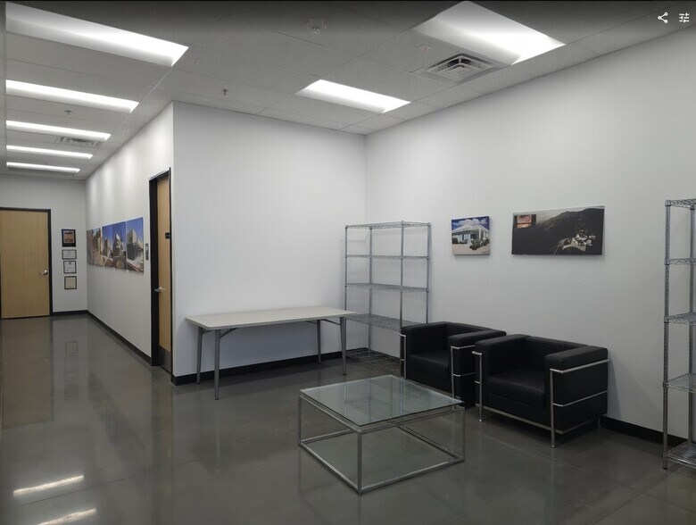 More Photos Of 7600 W Arby Ave, Las Vegas Industrial For Sale