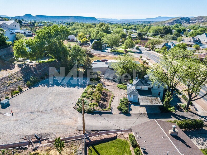 More Photos Of 2862 Santa Clara Dr, Santa Clara Restaurant For Sale