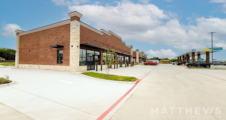 More Photos Of 1412 Farley St, Waxahachie General Retail For Lease