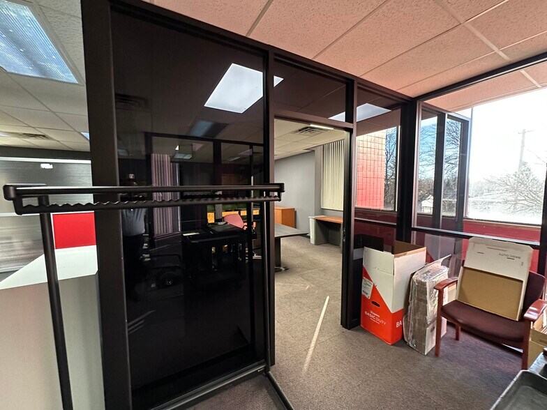 More Photos Of 11355 Stephens Rd, Warren Office For Lease