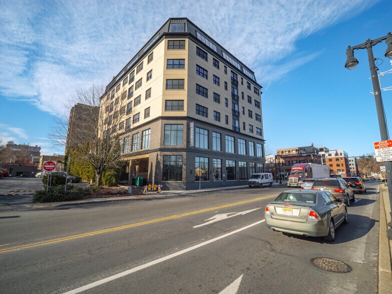 More Photos Of 100 Northampton St, Easton Apartments For Sale