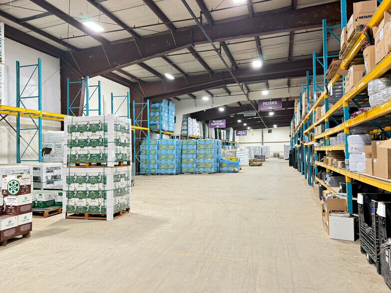 More Photos Of 510 Wilson St, Brewer Freestanding For Lease