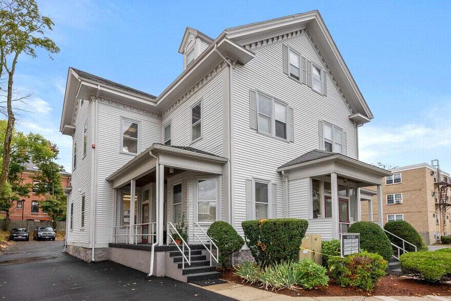 More Photos Of 1070 Massachusetts Ave, Arlington Loft Creative Space For Sale