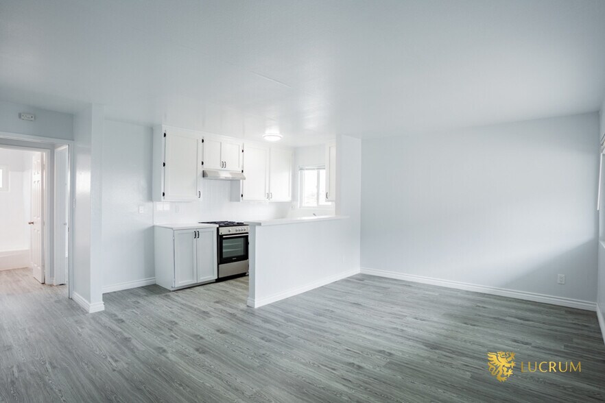 More Photos Of 823 Lagoon Ave, Wilmington Apartments For Sale