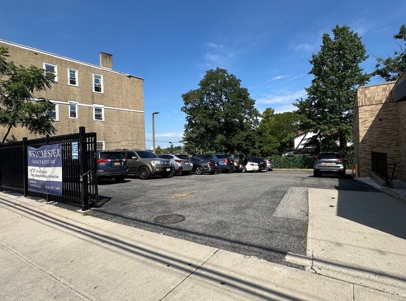 More Photos Of 157 Lockwood Ave, Yonkers Bank For Sale