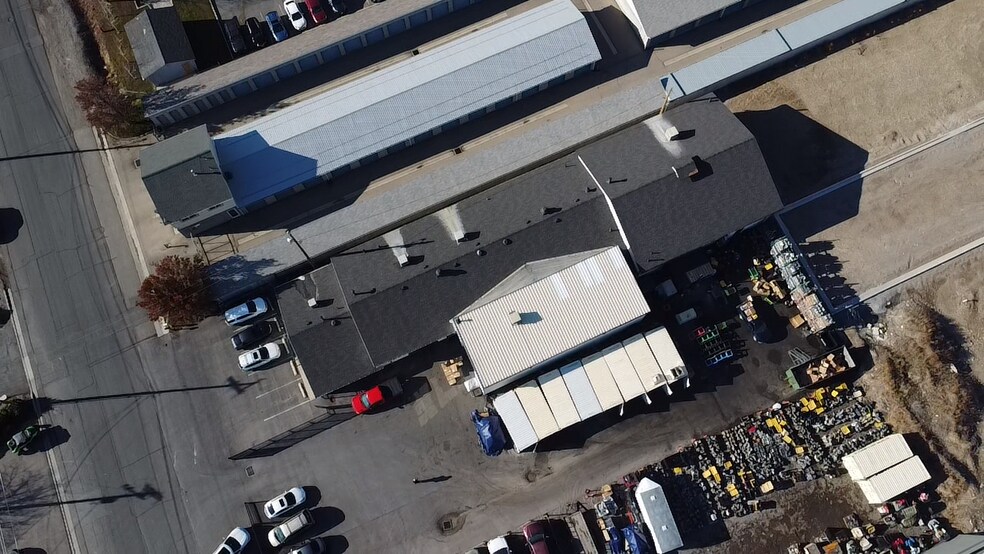 More Photos Of 180 W 900 N, Springville Warehouse For Lease