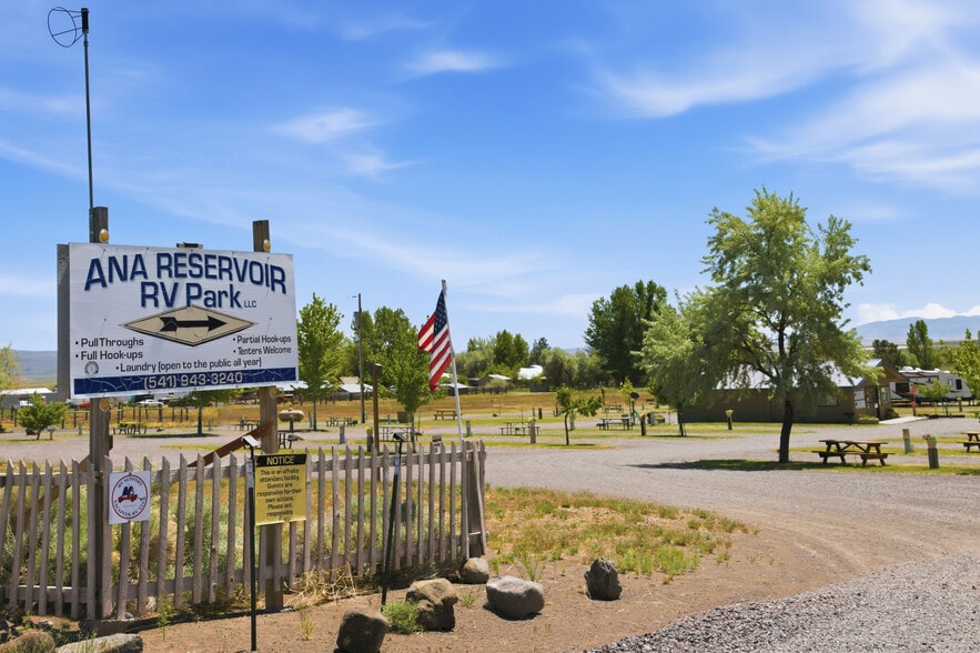 Primary Photo Of 84594 Carlon Ln, Summer Lake Trailer Camper Park For Sale