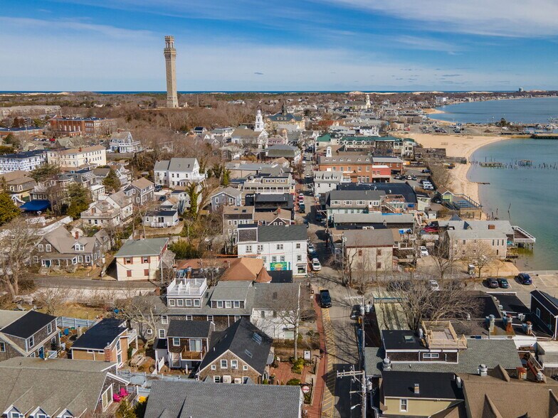 More Photos Of 182 Commercial St, Provincetown Storefront For Sale