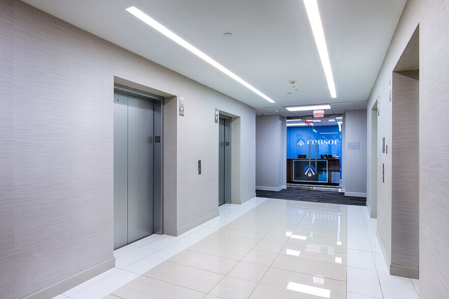 More Photos Of 4835 Lyndon B Johnson Fwy, Dallas Unknown For Lease