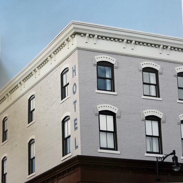 More Photos Of 297 North St, Pittsfield Hotel For Sale