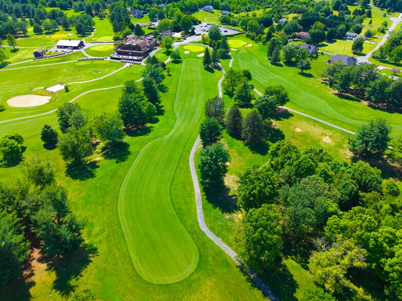 More Photos Of 134 Golf Club Cir, Front Royal Golf Course Driving Range For Sale