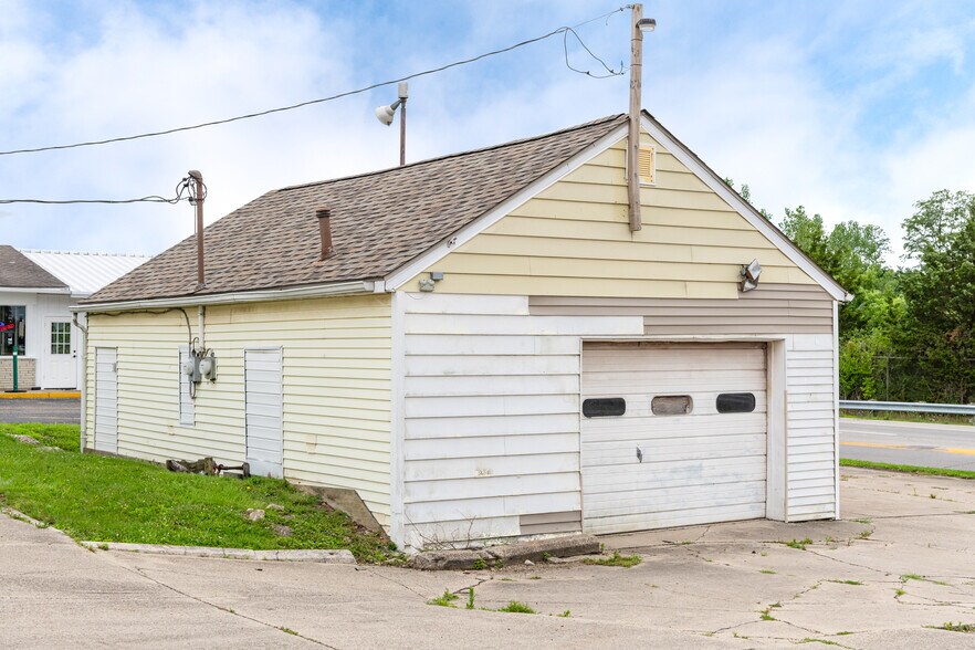 1854 Colonel Glenn Hwy, Beavercreek, OH 45324 Auto Repair For Sale