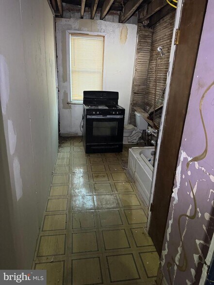 More Photos Of 2128 Spruce St, Trenton Storefront Retail Residential For Sale