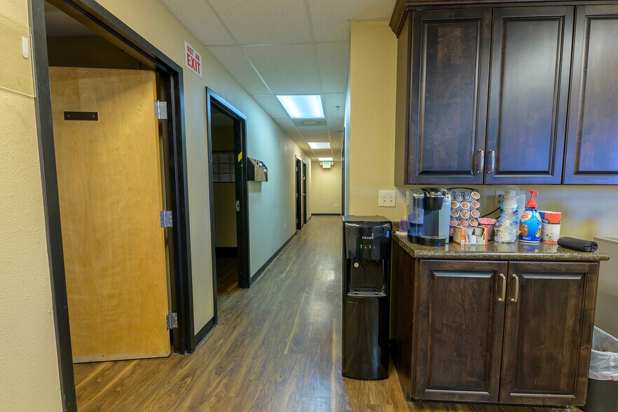 More Photos Of 265 Basher Dr, Johnstown Warehouse For Sale