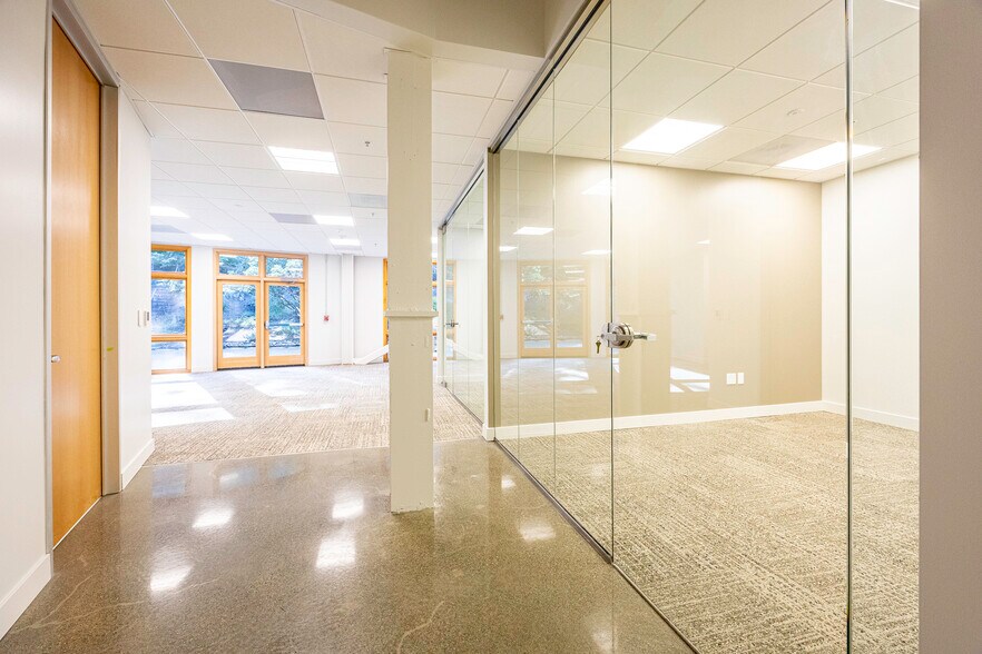 More Photos Of 1 Belvedere Pl, Mill Valley Unknown For Lease