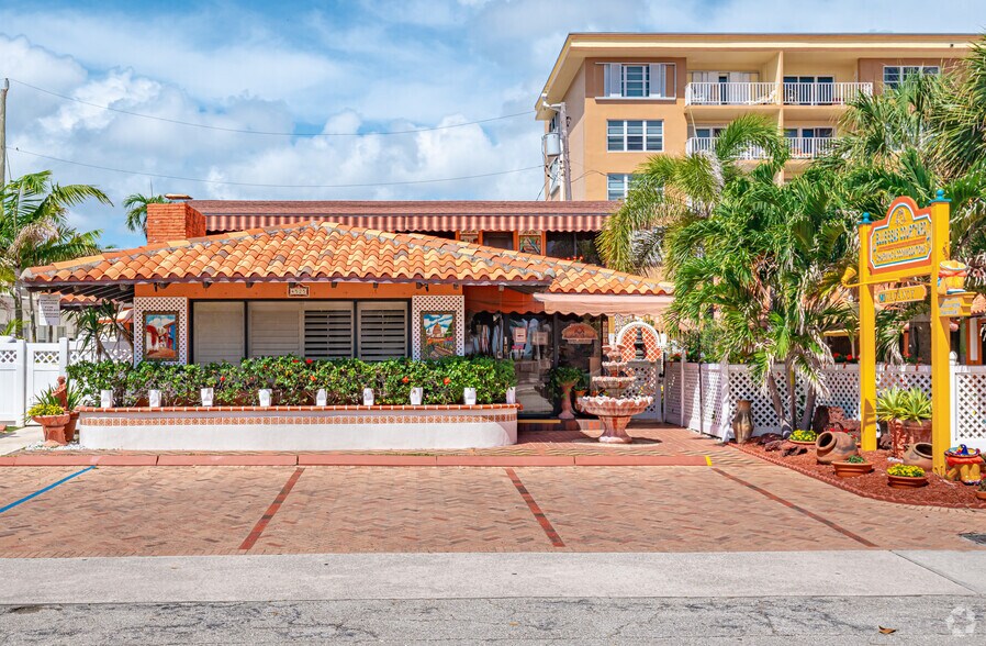 More Photos Of 4525 El Mar Dr, Lauderdale-by-the-Sea Hotel For Sale