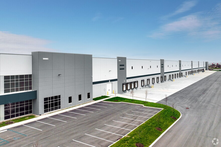 More Photos Of CR 500 E & Albert S White Dr, Whitestown Industrial For Sale